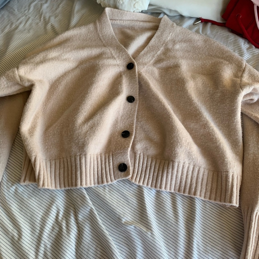 Amazon Women's Light Pink Cardigan Sweater